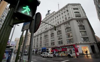 Amancio Ortega compra el edificio Gran Vía 32 en el centro de Madrid