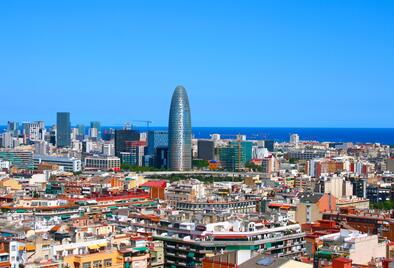 Hoteles y pisos ‘roban’ el 12% del suelo a las oficinas del centro de Barcelona