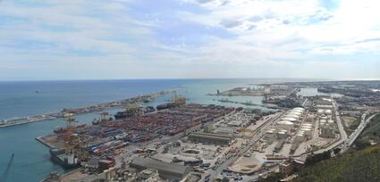 Merlín compra a Saba mas del 30% de la zona logística del Puerto de Barcelona
