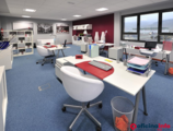 Offices to let in Astintze 6