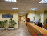 Offices to let in RAFAEL CALVO