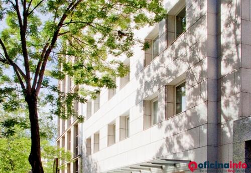 Offices to let in Pinar 7