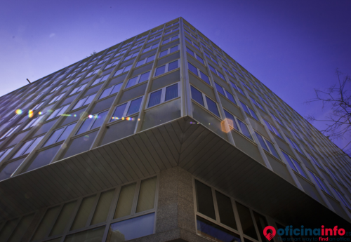 Offices to let in Edificio Beethoven