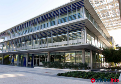 Offices to let in Edificio G Palmas Altas