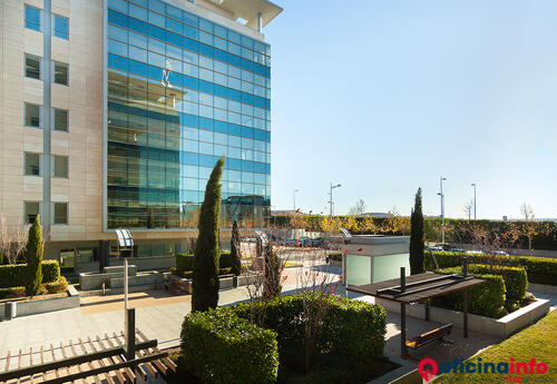 Offices to let in AUTOCAMPO I
