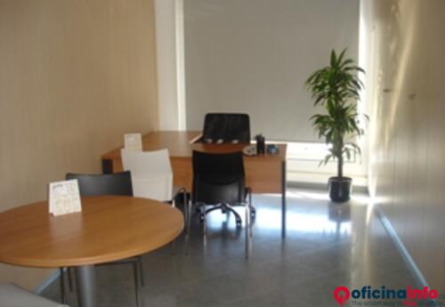 Offices to let in Centro de Negocios Montesinos