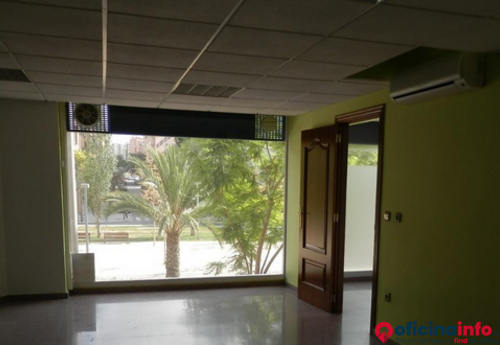 Offices to let in Alquiler de Oficina, en Alicante/Alacant 2