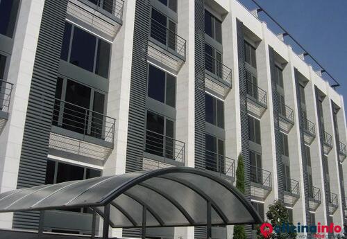 Offices to let in Alquiler Oficina en Madrid 25