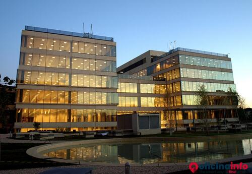 Offices to let in Edificio A barajas