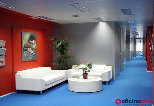 Offices to let in Alba 3