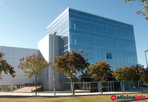 Offices to let in UNO